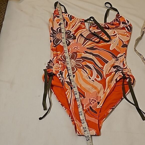 Aerie Printed Ruched Keyhole One Piece Swimsuit small - Picture 5 of 9